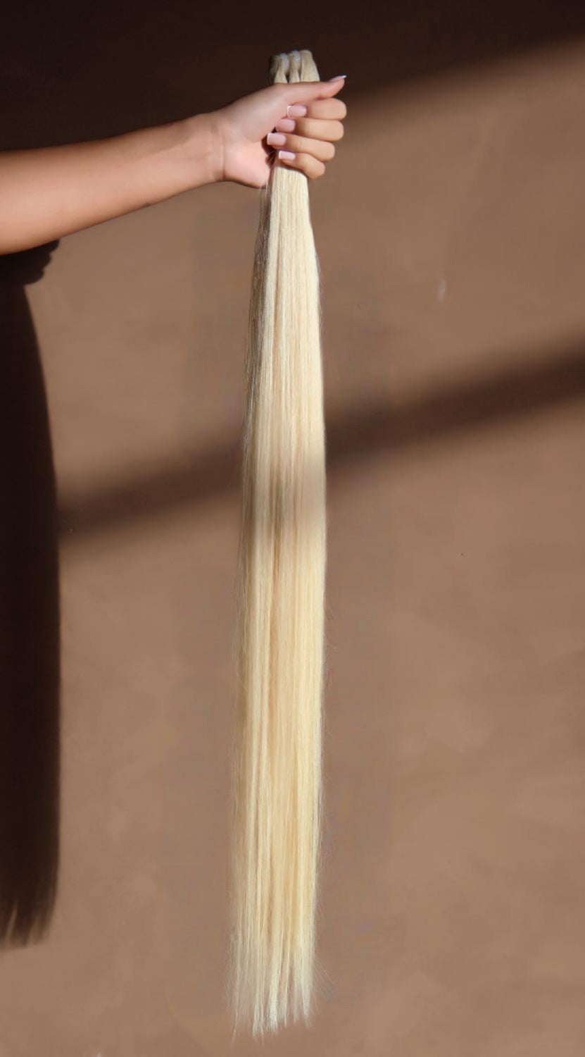 Blonde extentions